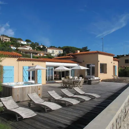 Holiday La Trinquette - Max145 Holiday home